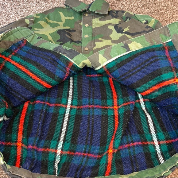 Camouflage Button-Up Jacket - Picture 5 of 5
